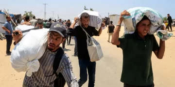 Gunfire Erupts Near Gaza Aid Site as Palestinians Accuse Militias and Israeli Forces of Shooting Civilians