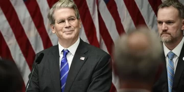 Trump Holds Final Say on China Tariff Truce, Says Treasury Secretary Bessent