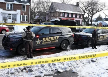 Minneapolis ICE Shooting: Agent Fires as SUV Drives Off During Protest, Driver Crashes Vehicle